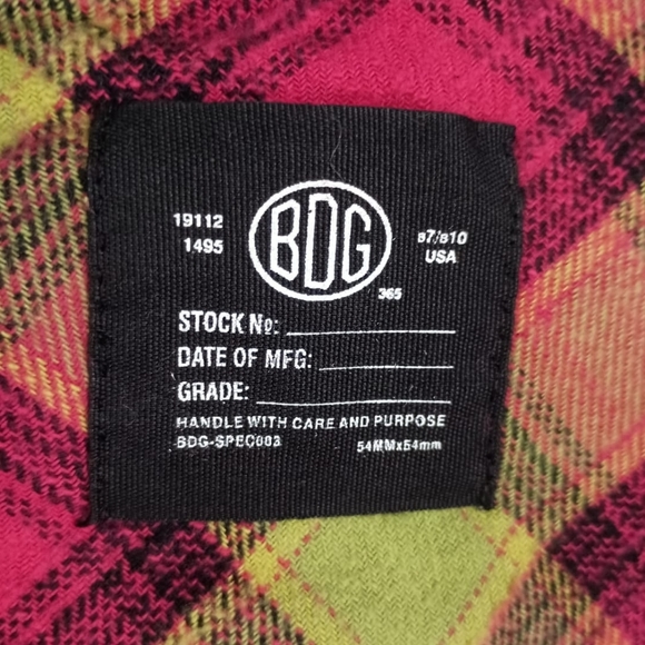 NWOT BDG Urban Outfitters One Way Or Another Plaid Flannel Shirt Size Small - Picture 9 of 15